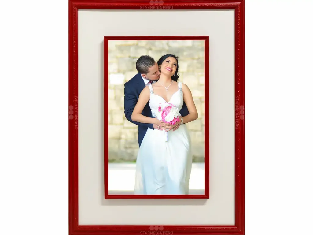 Cuadro de Firmas Rojo [CFRJ01500].webp