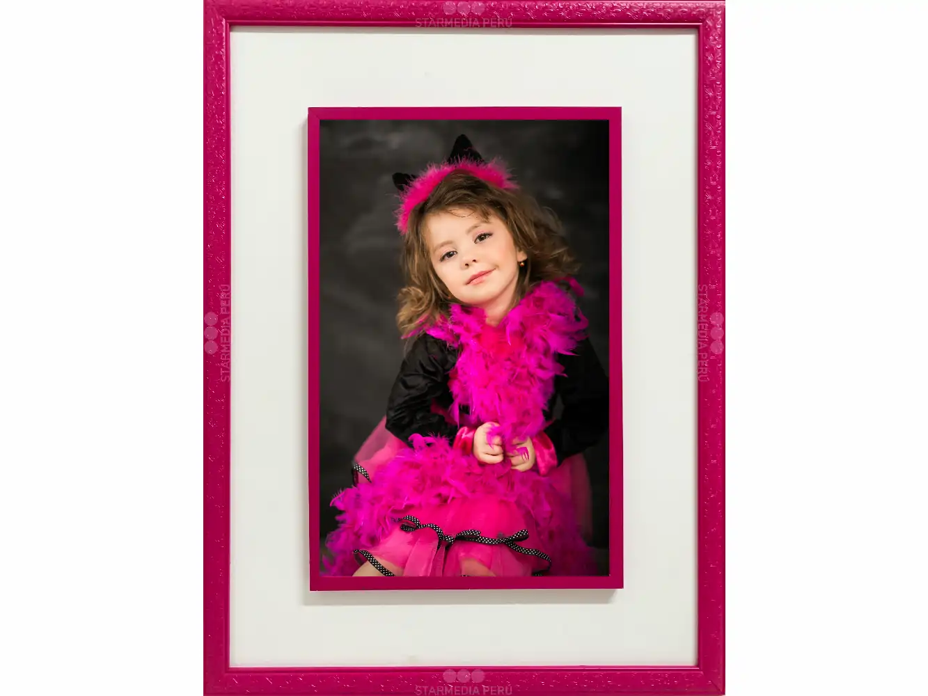 [CFFU1000M] Cuadro de Firmas Fucsia Mediano