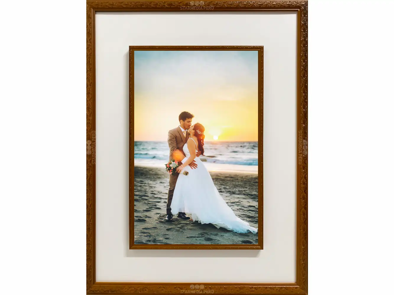 [CFMA1000M] Cuadro de Firmas Marrón Mediano